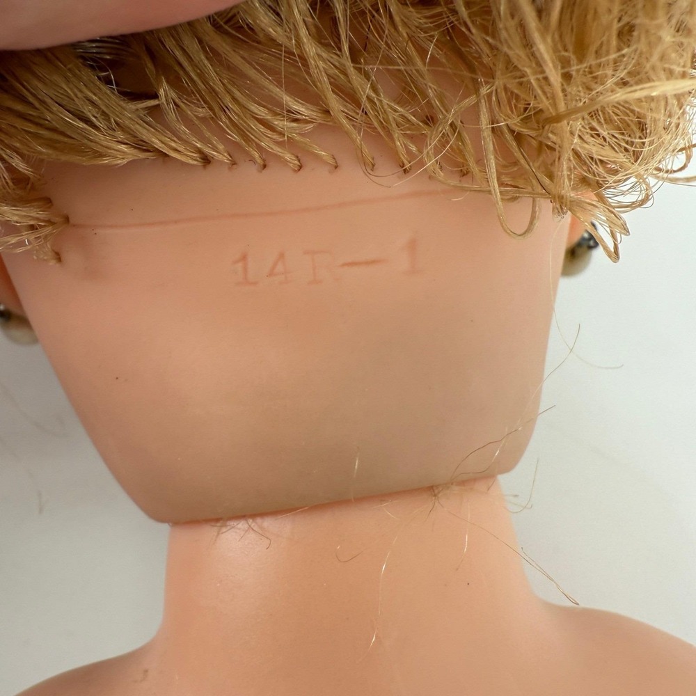 Vintage 1950s Uneeda 20" Fashion Doll 14R-1 Sleep Eyes Blonde Hair Pierced Ears - Picture 8 of 16